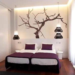 https://khu-hotel.es-andalucia.com