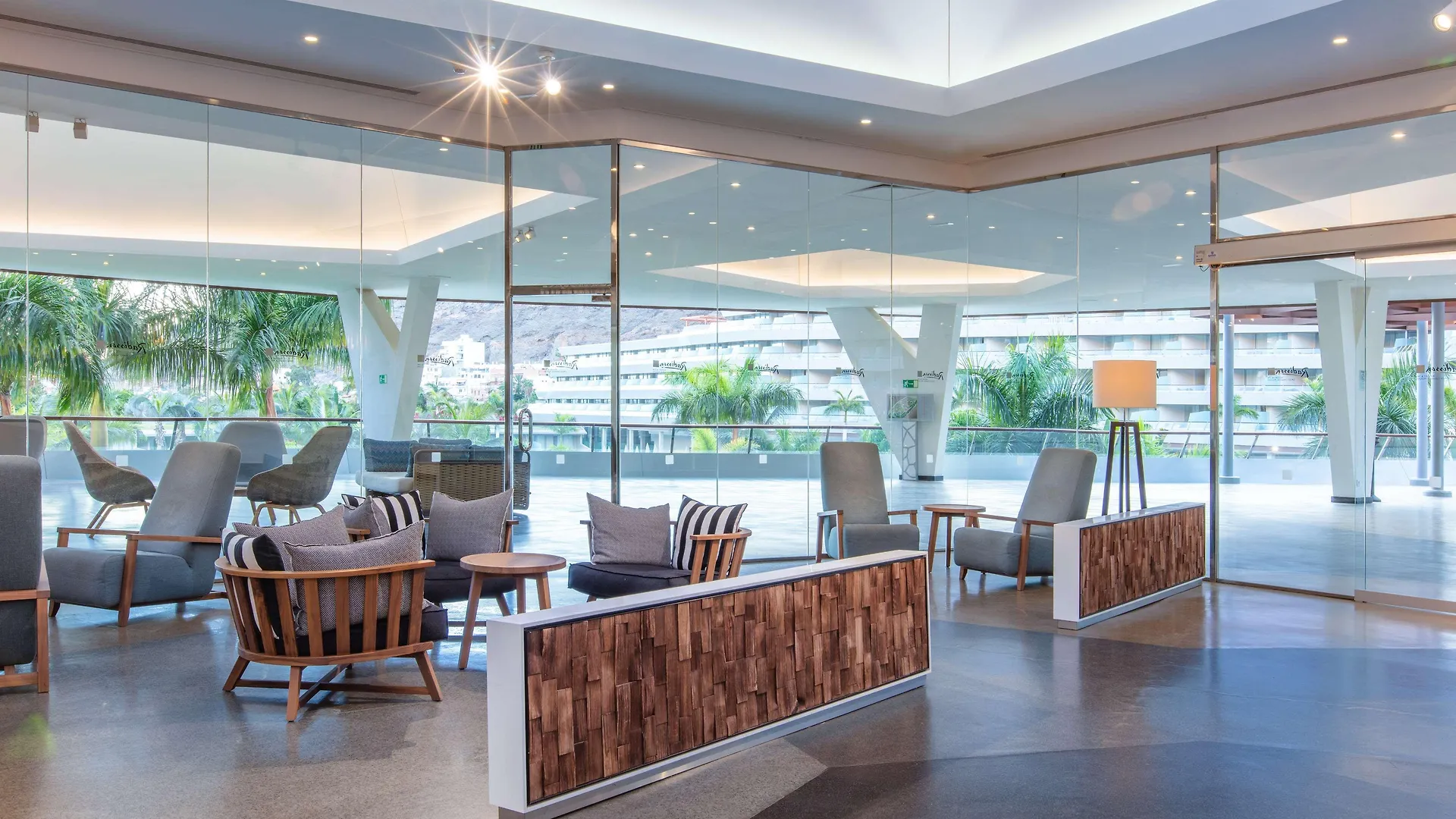 Отель Radisson Blu Resort & Spa, Gran Canaria Mogan