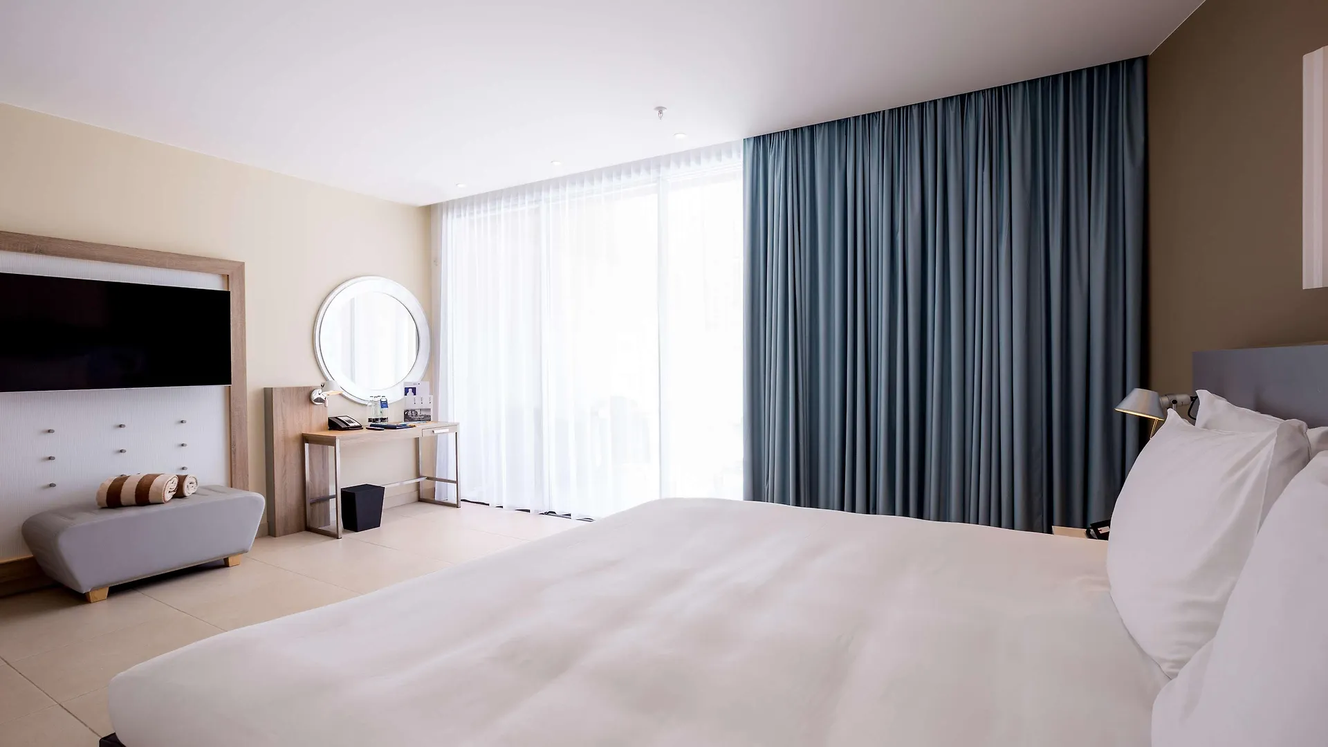 Radisson Blu Resort & Spa, Gran Canaria Mogan Отель Пуэрто-де-Моган