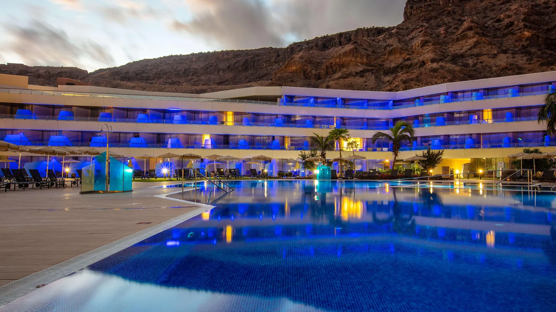 Radisson Blu Resort & Spa, Gran Canaria Mogan Отель Пуэрто-де-Моган