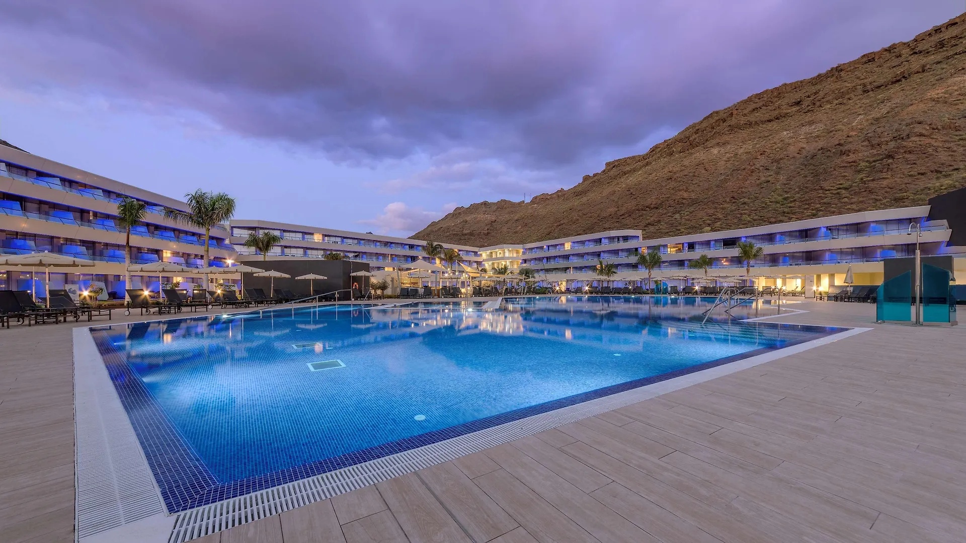 Radisson Blu Resort & Spa, Gran Canaria Mogan Отель Пуэрто-де-Моган