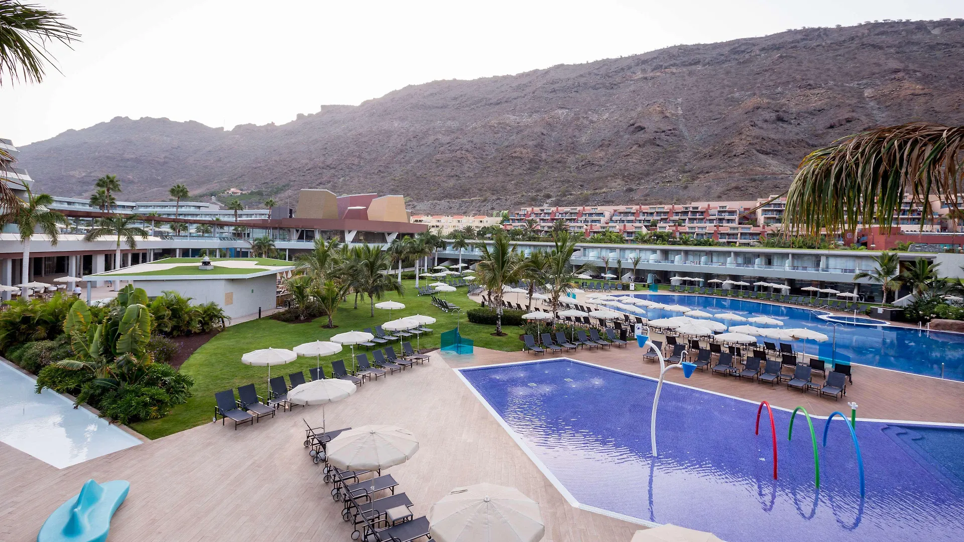 ***** Hotel Radisson Blu Resort & Spa, Gran Canaria Mogan Puerto De Mogan Spanje