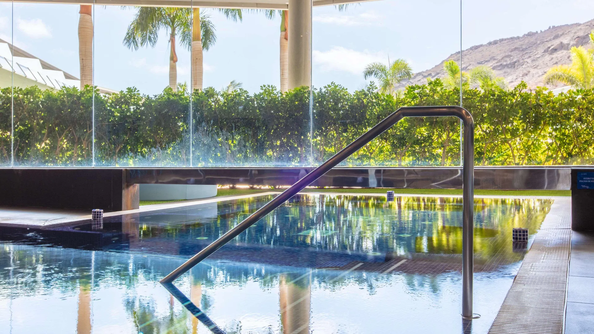 ***** Hotel Radisson Blu Resort & Spa, Gran Canaria Mogan Puerto De Mogan Spanje